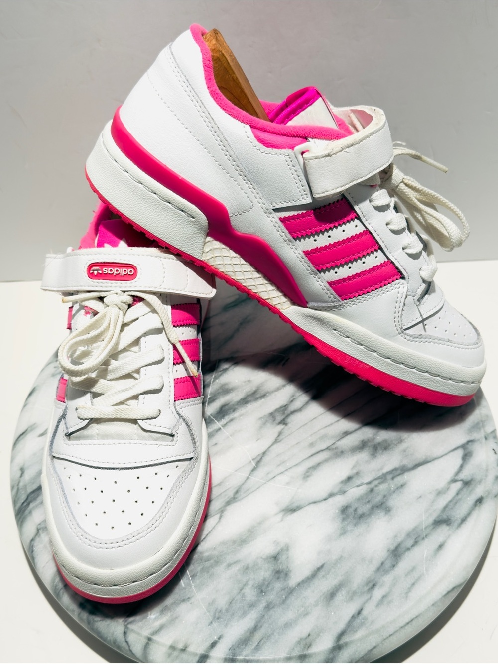 adidas Forum Low J Big Kids 6.5 Women’s 7.5 Leather Sneakers White/Pink FY7967